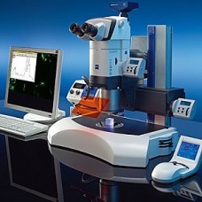 Fluorescence stereomicroscope SteREO Discovery.V12 with all-sided epi-illumination at nosepiece and SYCOP control